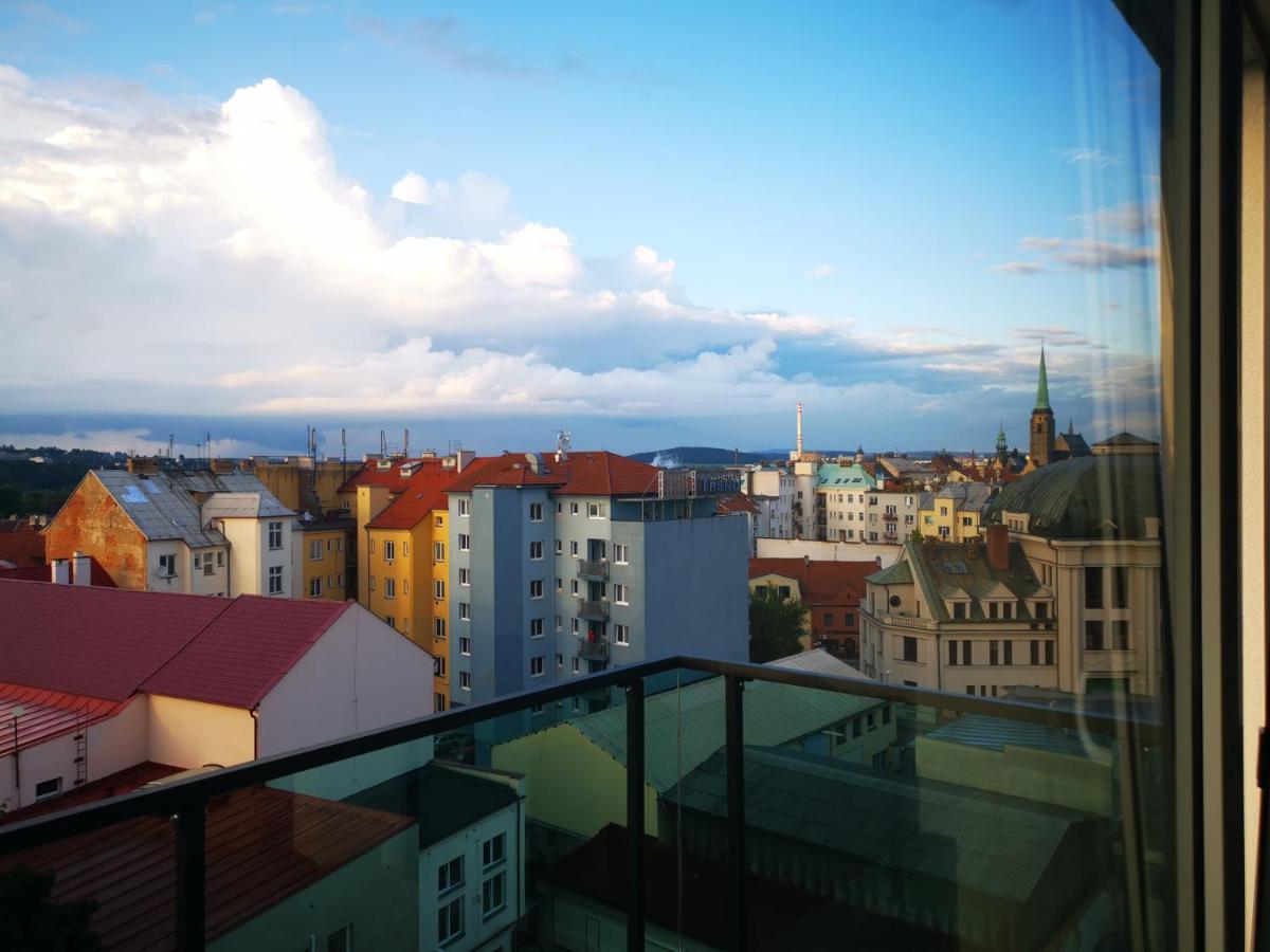 Kavi Apartments #3, Top City View! Plzeň Kültér fotó