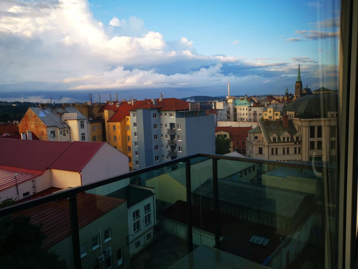 Kavi Apartments #3, Top City View! Plzeň Kültér fotó